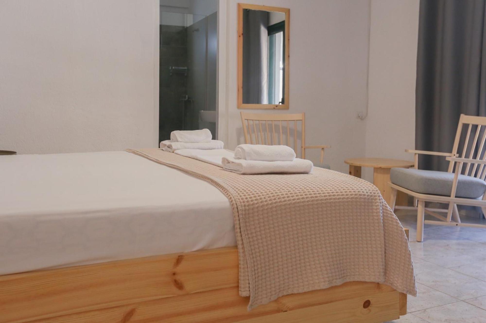 Nona'S Rooms Himare Exterior foto